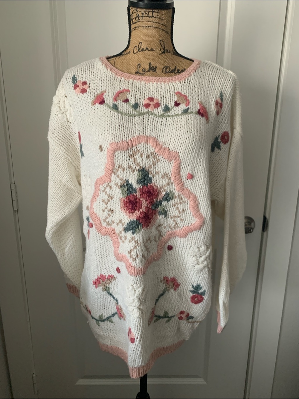 Vintage Classic Elements Floral Hand Knit Sweater Size L